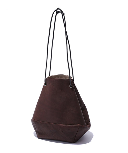 MR.OLIVE E.O.I / WATERPROOF WASHABLE LEATHER 2WAY DRAWSTRING POUCH ミスターオリーブ / ウォータープルーフウォッシャブルレザー/2WAY ドローストリングポーチ